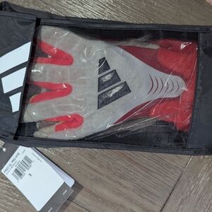 Adidas Predator Pro Hybrid Strap size 9